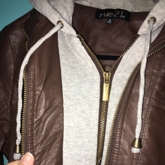 Layered Jacket - Picture 3 of 5